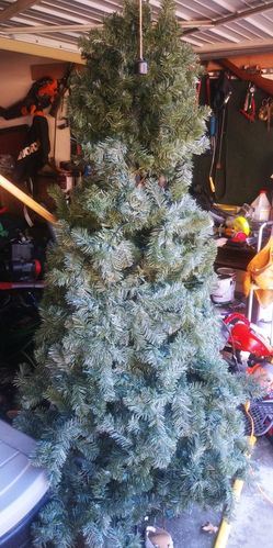 6' tall Christmas Tree