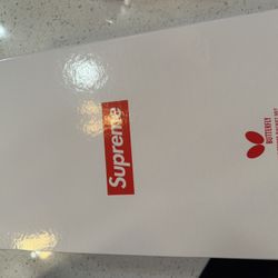 SUPREME BUTTERFLY TABLE TENNIS RACKET SET