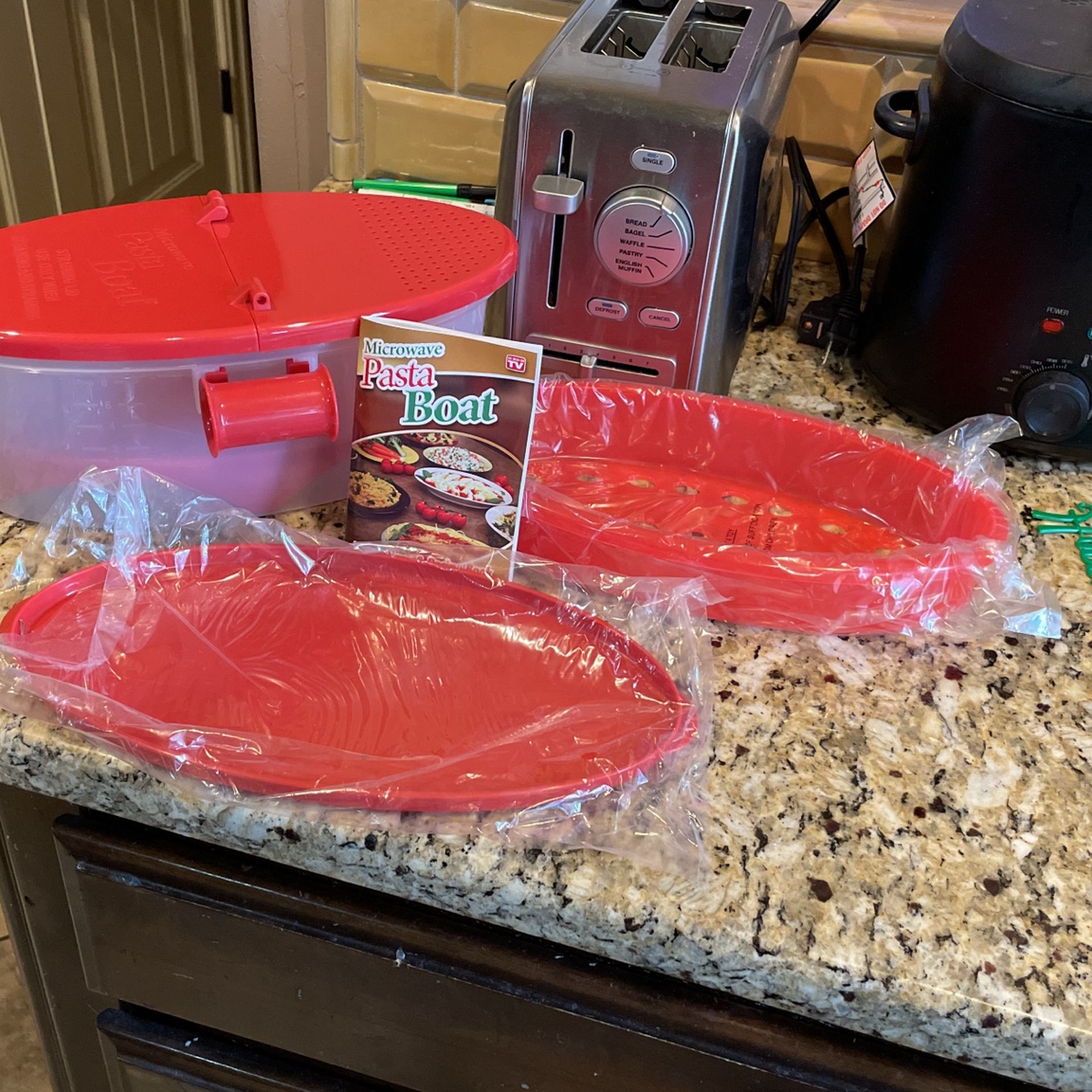 Brand New Pasta Boat