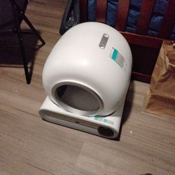 Self Cleaning Cat Litter Box