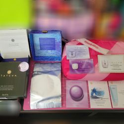7pc TATCHA, ESTĒE LAUDER MAKEUP TOTE BAG, + 8 HIGH-END FREEBIES 
