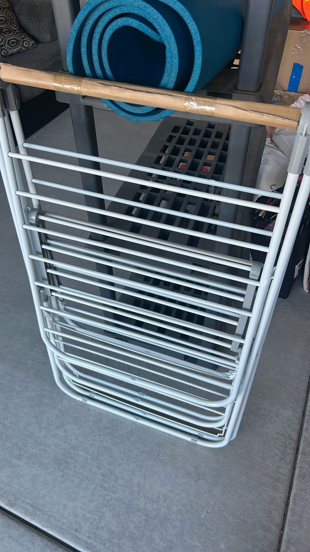 Out Door Clothes Line 