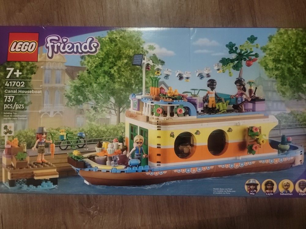 Friends Canal Houseboat Lego Set And Friends Pet-Care Center!