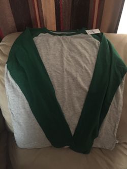 NWT Gap shirt