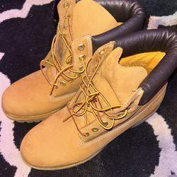 Men’s Size 10.5 Timberland Boots 