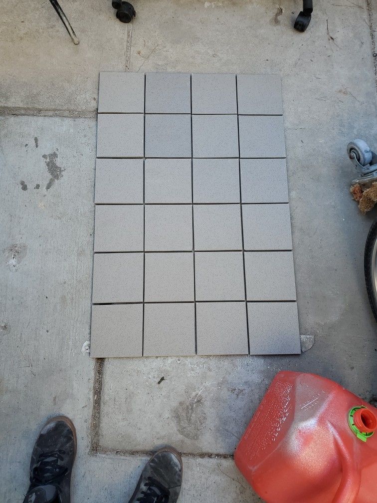 Tile 6x6 Ashen Gray Quarry Tile From Dal Tile 11 sqft Per Case