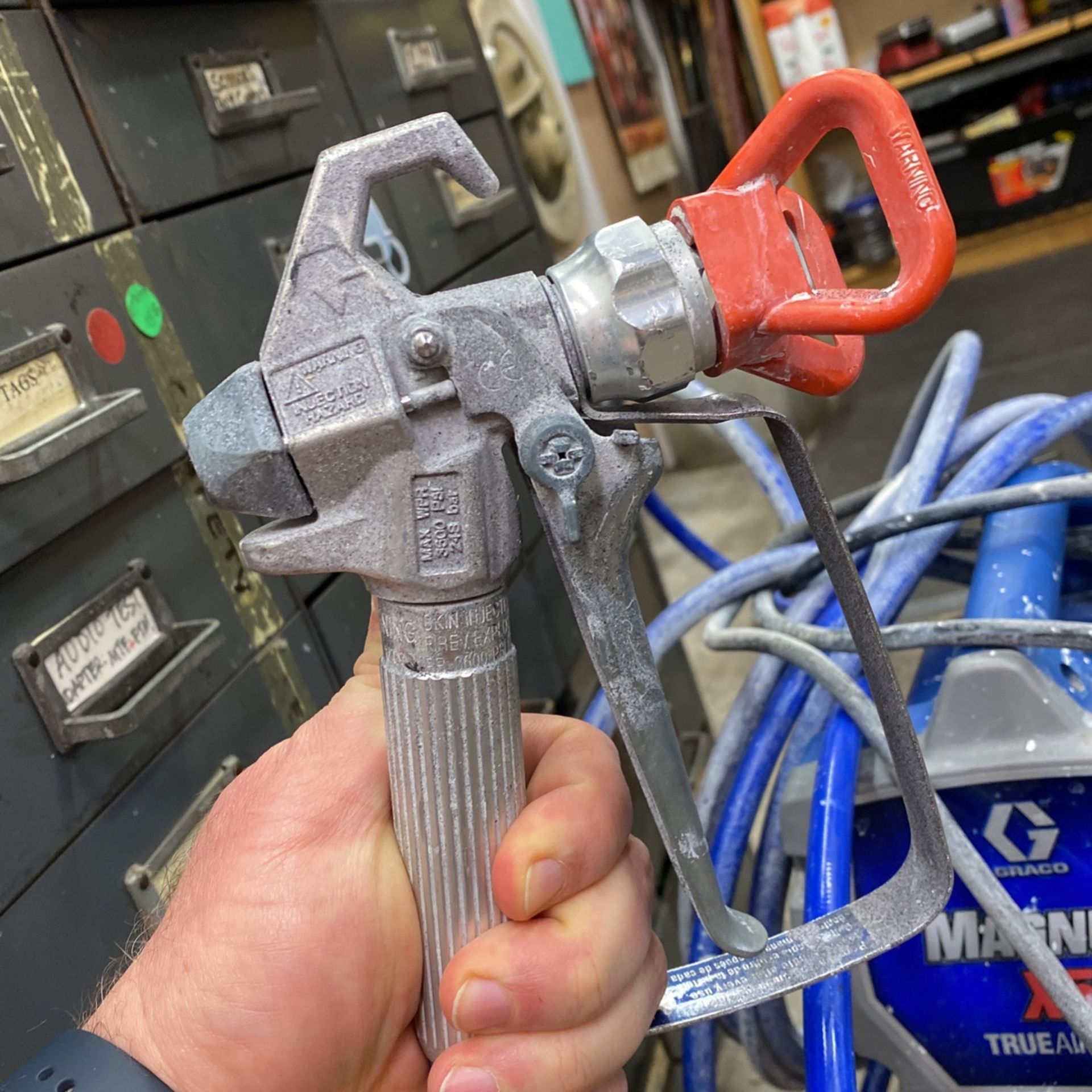 Graco Magnum X5 True Airless Paint Sprayer for Sale in West Hollywood