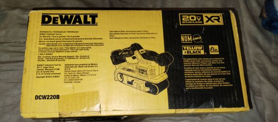 DeWalt XR Brushless Belt Sander DCW220