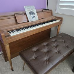 Wurlitzer upright piano FREE