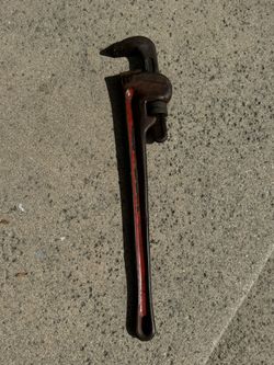 Rigid Pipe Wrench 24”