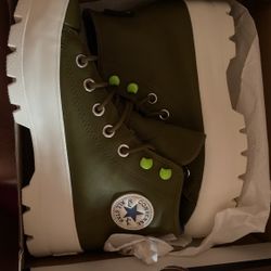 Converse Size 6 Brand New Taking Offers