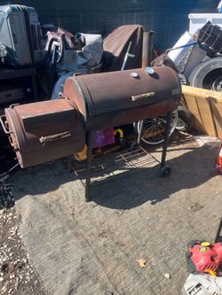 Charcoal grill