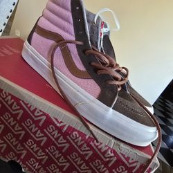 Vans Sk8 High . $40 O.B.O Size 10.5 MEETS IN BAYTOWN ONLY 