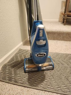 Shark Upright Vacuum Cleaner
