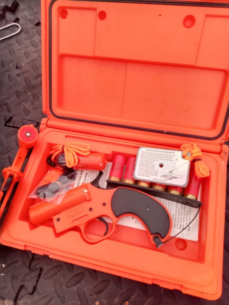 ORION (FLARE GUNS KIT) (2)