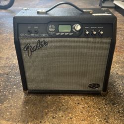 FENDER G-DEC 30 GUITAR AMP
