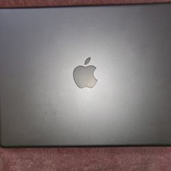 Power Book G4 And Charger 