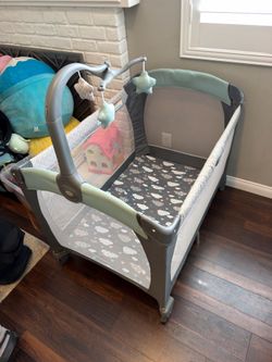Graco Pack & Play Excellent Condition