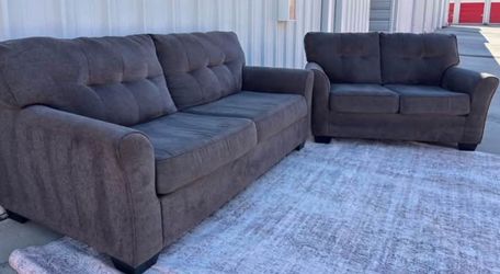$300 COUCH SET-FREE DELIVERY!