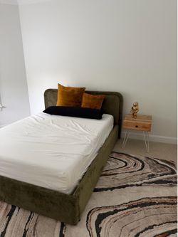 Nightstand set
