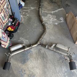 MagnaFlow NEO Series Cat-Back Performance Exhaust System  Fitment: 22+ Honda Civic SI / 23+ Acura Integra