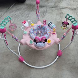 Minnie Mouse Baby Jumper-bouncer With Music In Perfect Condition Like New 