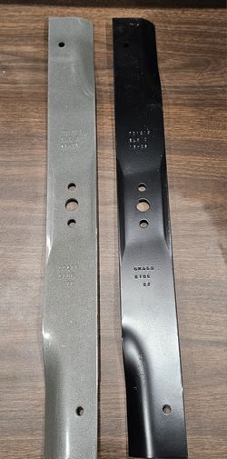 Lawnmower Blades - 22" New