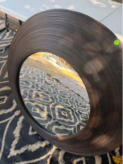 accent mirror
