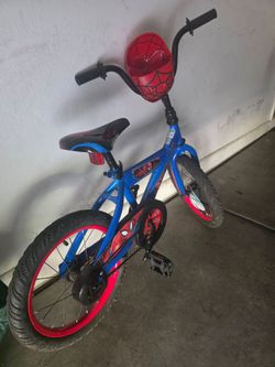 Kids bicycle Age 3-7 yr old Good Condition