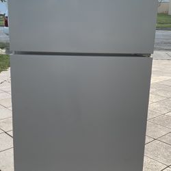 Refrigerador In Good Condition $300