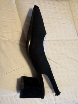 Black new Suede Heels