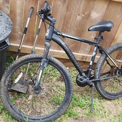 BIKES FOR SALE 75 OBO