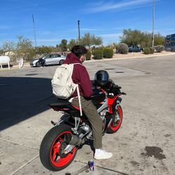 2021 Aprilia Tuono 660