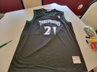 Kevin Garnett black wolves jersey hard to find size 3xl