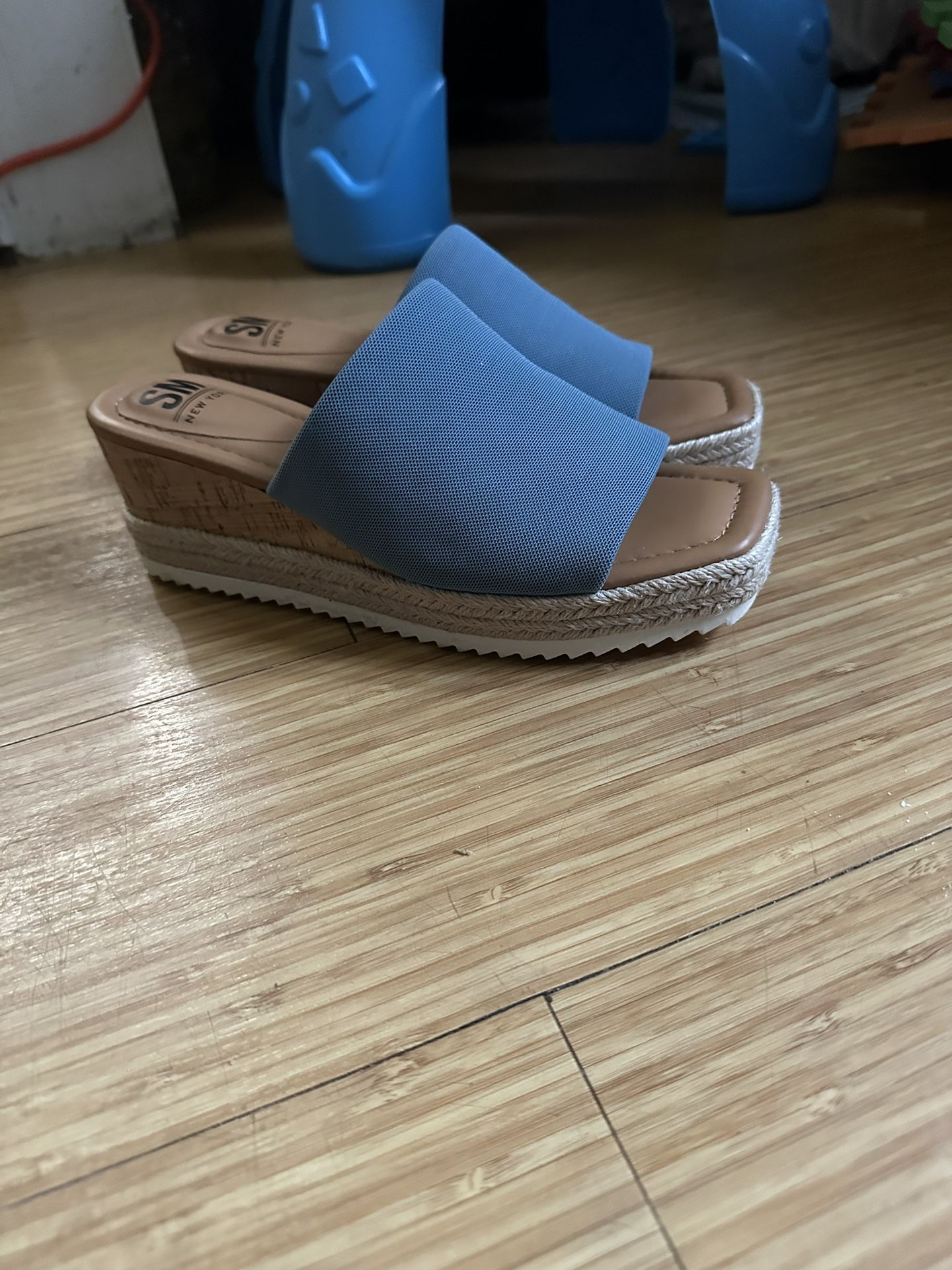 Heels- Brand New Never Worn 7.5