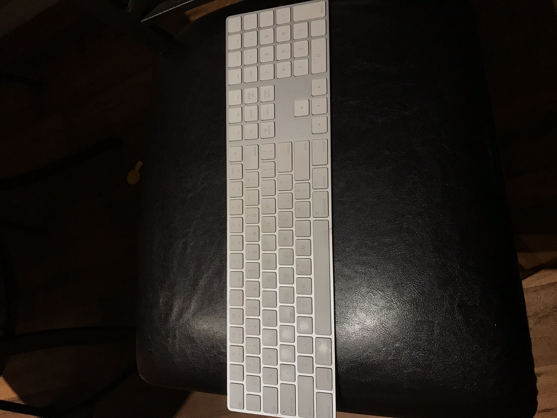 Apple Wireless Keyboard