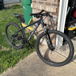 Rock Hopper Specialized Mountain Bike 