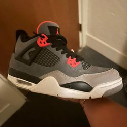 Nike Jordan retro 4 Infered Size 6 Or Also Trading For Yeezy 350
