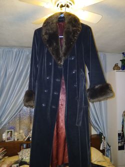DRIZZLE VINTAGE BROWN VELVET GENUINE FUR TRIM BELTED TRENCH COAT