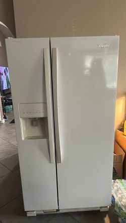 Whirlpool side-by-side refrigerator works