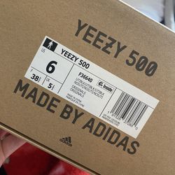 YEEZY 500
