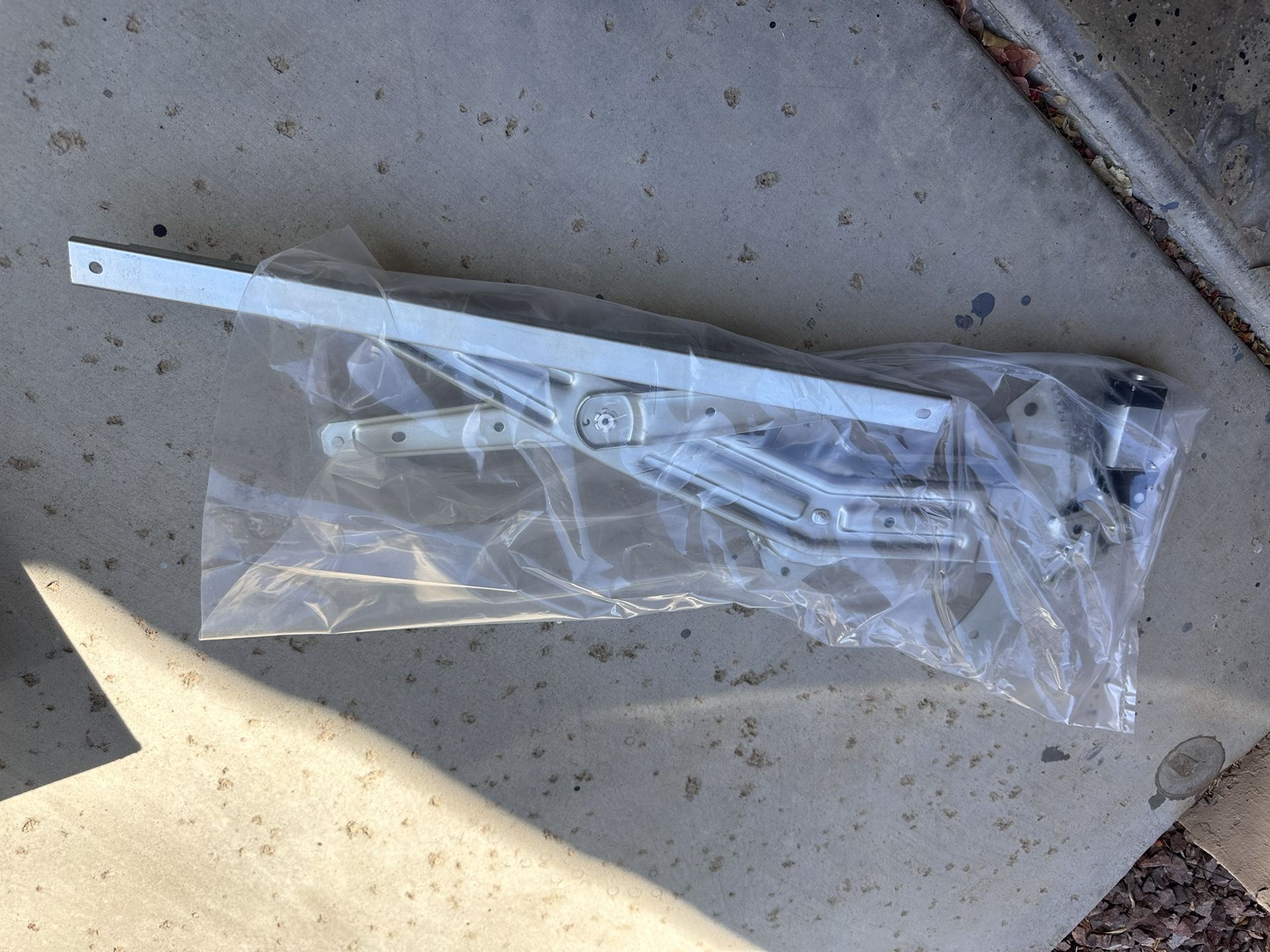 1(contact info removed) Ford Mustang Window Regulator Left Driver Side