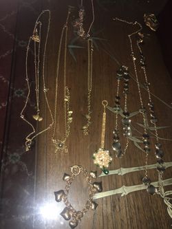 Very nice necklaces and bracelet