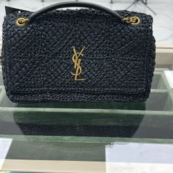 YSL SAINT LAURENT 
