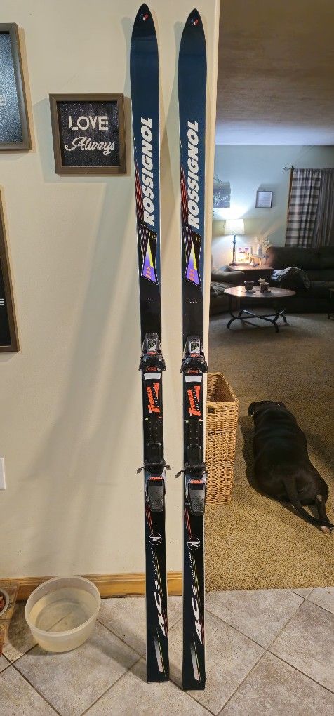 Back Country Skis Rossignol 4 C's Kevlar Carbon Vas Ski'sWith Tyyrolla Free Flex Bindings
