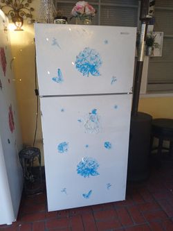 Refrigerator/Refrigerador
