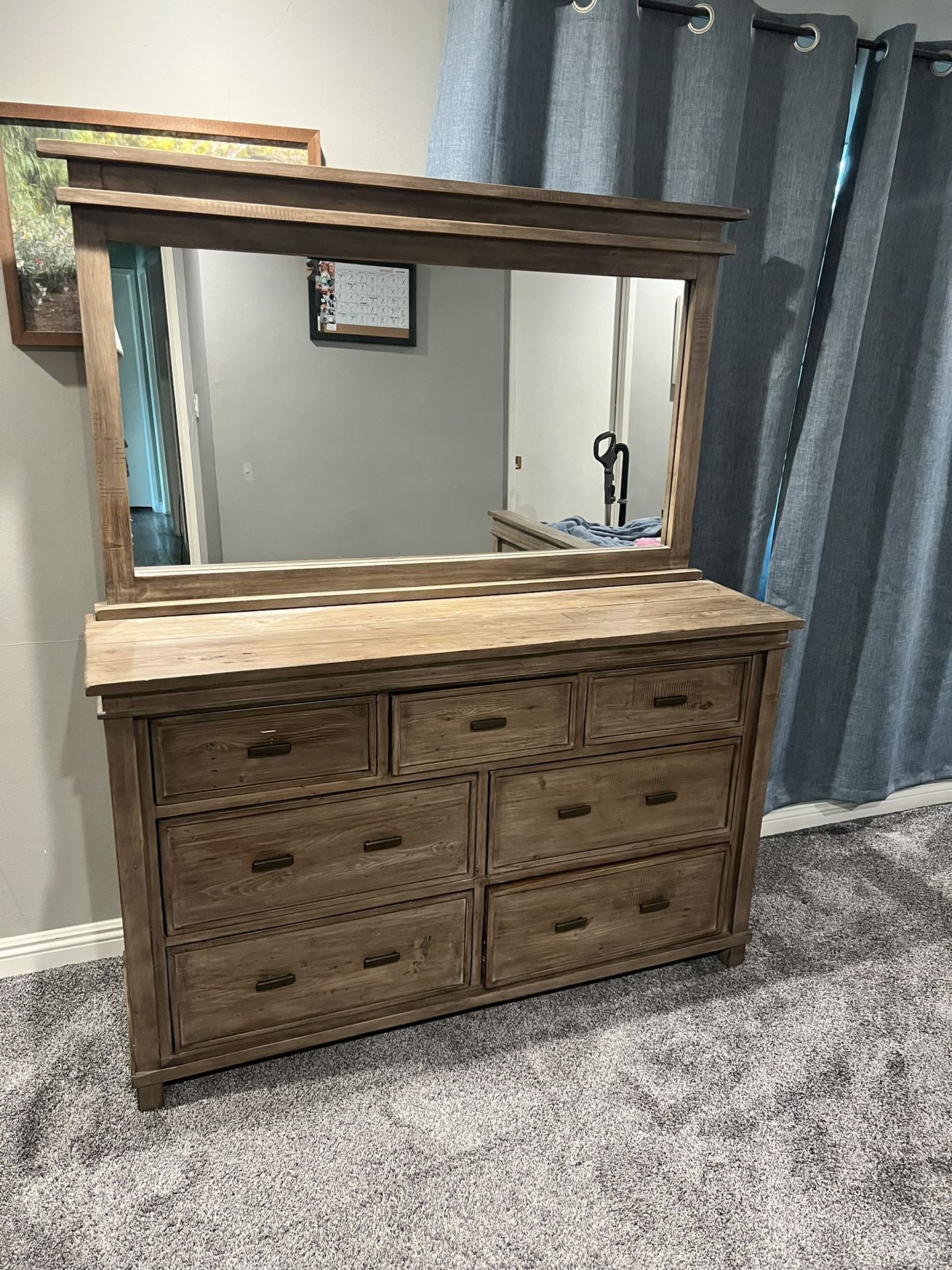Dresser with side table/mirror