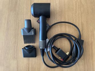 Dyson Supersonic Origin Hair Dryer – Black/Nickel – Excellent Condition + Wide Tooth Comb Attachment