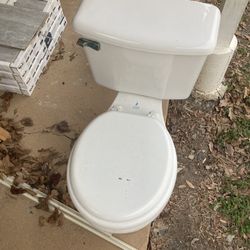 Toilet Good Condition 