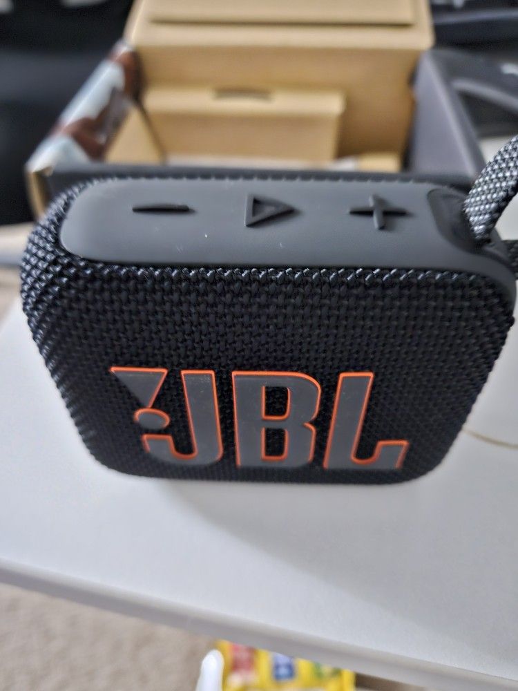 JBL GO 4 - Brand New Open Box